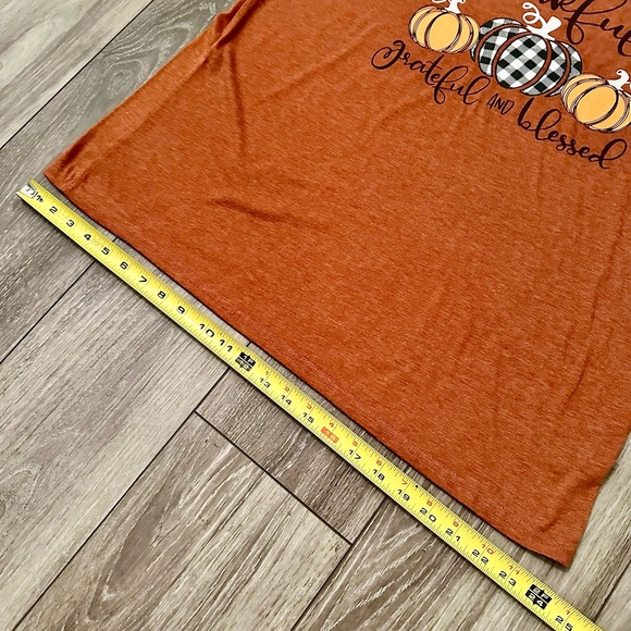 Orange Thankful Graphic T-Shirt - Picture 5 of 6